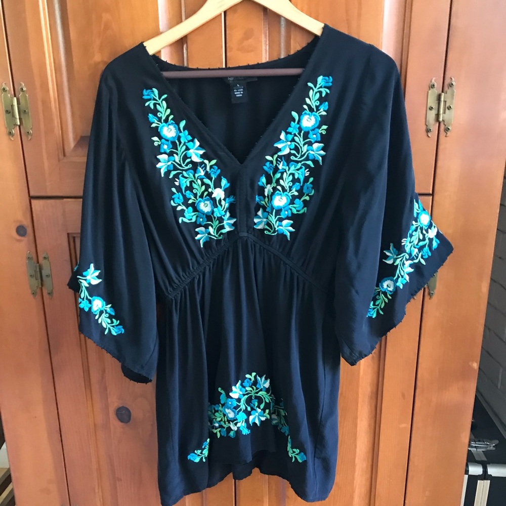 Karen Kane 100% silk blouse